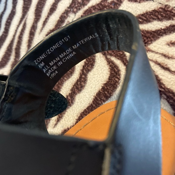 Steve Madden women’s sandals Size 6 - Picture 2 of 7